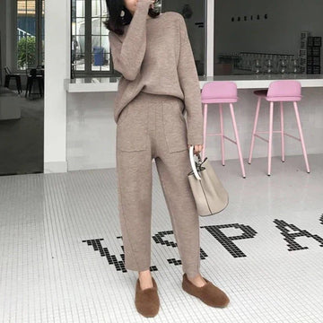 طقم أليكسا كوزي المكون من قطعتين