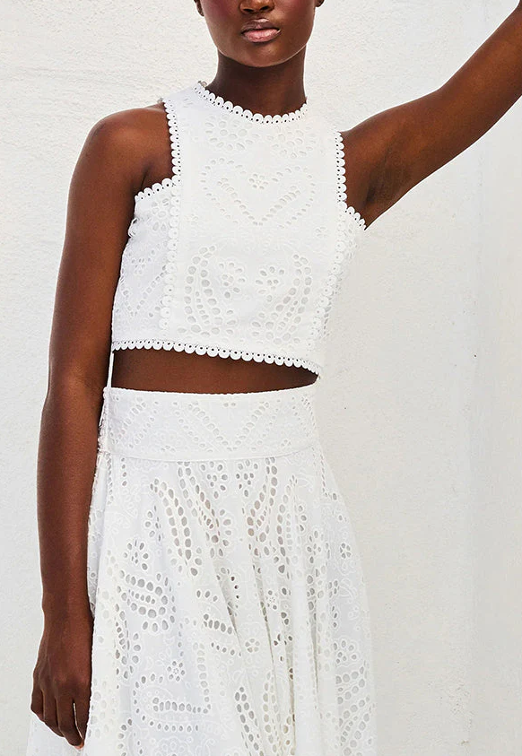 Geborduurde kanten crop topset