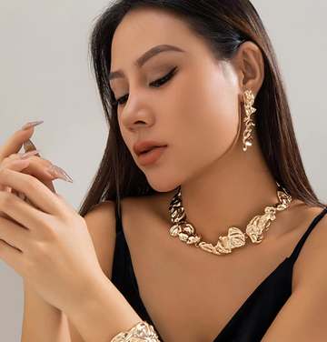 Liquid Metal Choker Set